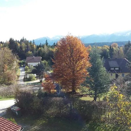 Rum i privatbostad Casa Karin *